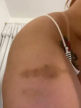 ALISSON FOXXX1 online show from 03-08-25, 11:07