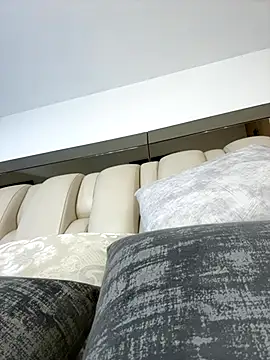 ALISSON FOXXX1 online show from 10-03-25, 03:42