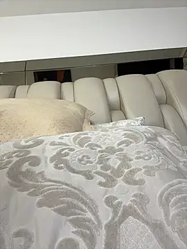 ALISSON FOXXX1 online show from 01-13-26, 10:48