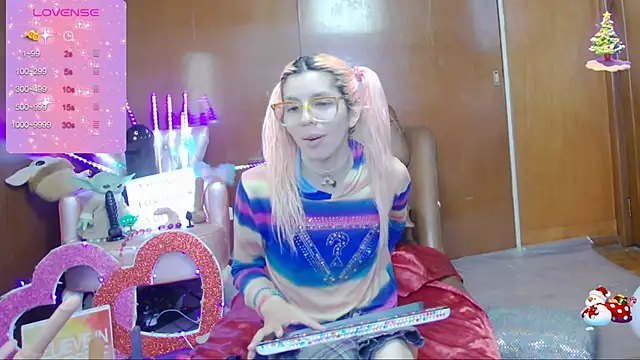 Skinygirl online show from 03-08-25, 11:39