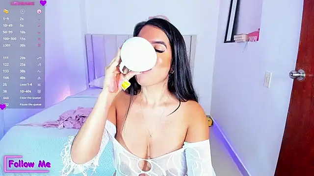 sheirysex  online show from 01-08-25, 06:20