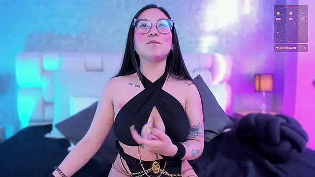 lucy neil online show from 01-31-25, 10:10