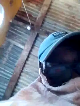 LULE37587001 online show from 12-14-25, 01:49