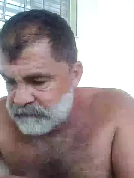 Peludo173317 online show from 01-08-26, 06:21