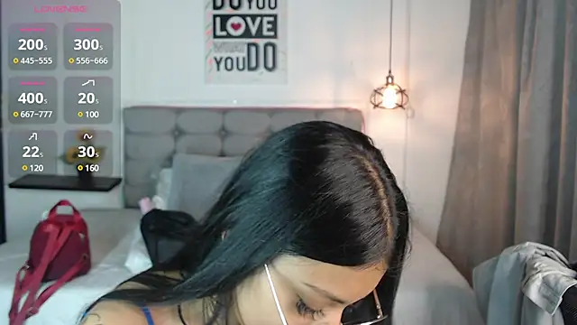 vaness weet online show from 01-30-25, 08:53