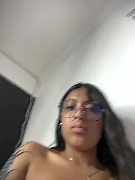 vaness weet online show from 02-08-25, 07:49