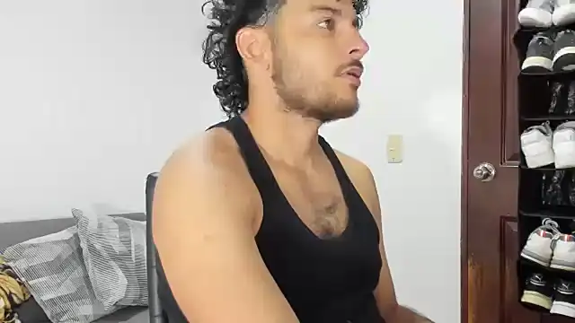 tuyo1995 online show from 03-13-25, 05:50