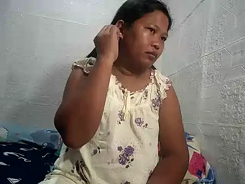 sweethotmom online show from 10-17-25, 09:28