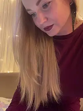 Lady  Maria online show from 02-14-25, 03:47