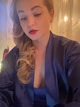 Lady  Maria online show from 02-17-25, 03:42