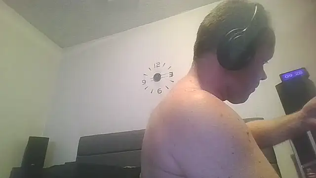 devlink22 online show from 12-17-25, 02:28