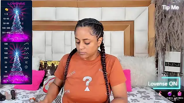 BellaKarla online show from 12-24-24, 02:12