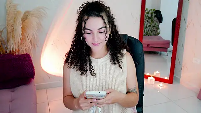 Snapshot of merida_bell18 chatting on 03-25-26, 07:31 merida bell18 online show from 03-25-26, 07:31