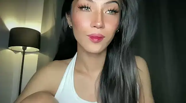 Snapshot of Bella_Gordon chatting on 03-12-25, 10:39 Bella Gordon online show from 03-12-25, 10:39