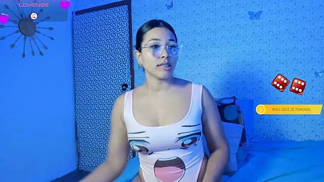 caylinhot7 online show from 10-18-25, 05:32