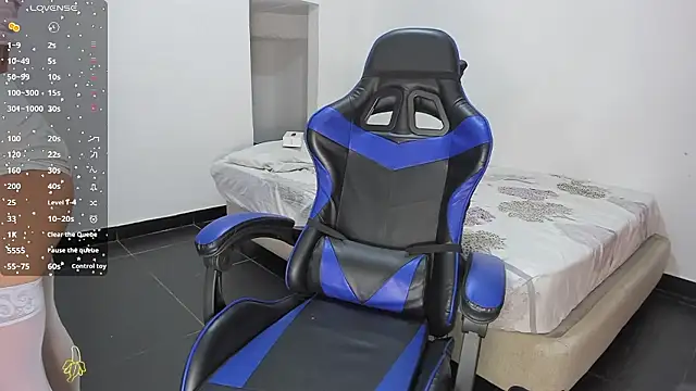 Snapshot of NAMIMAYERS2 chatting on 12-05-24, 04:55 NAMIMAYERS2 online show from 12-05-24, 04:55