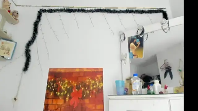 Snapshot of khalyn_jenner chatting on 12-29-24, 08:58 khalyn jenner online show from 12-29-24, 08:58