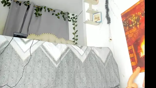 Snapshot of khalyn_jenner chatting on 01-07-25, 12:24 khalyn jenner online show from 01-07-25, 12:24