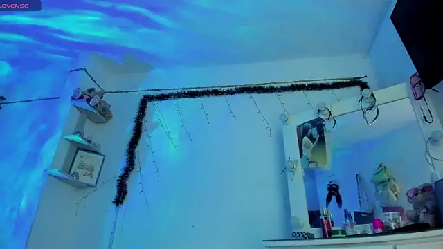 Snapshot of khalyn_jenner chatting on 03-07-25, 01:31 khalyn jenner online show from 03-07-25, 01:31