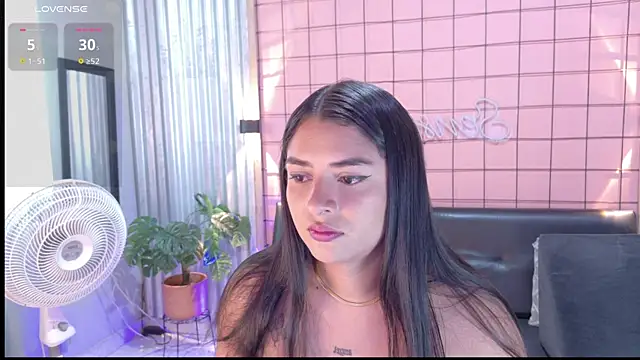 Snapshot of mensia_hernandz chatting on 10-03-25, 01:30 mensia hernandz online show from 10-03-25, 01:30