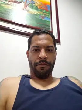 Snapshot of joeloxxx chatting on 03-22-26, 04:27 joeloxxx online show from 03-22-26, 04:27