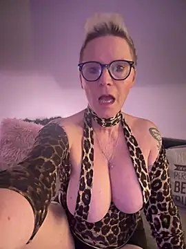 German Milf online show from 02-19-25, 06:10