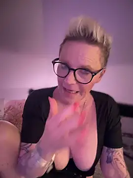 German Milf online show from 02-21-25, 02:06