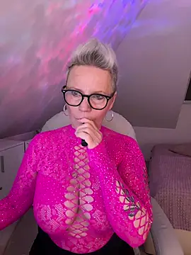 German Milf online show from 04-21-26, 12:55