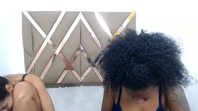 lizeth keilyn online show from 03-21-26, 03:26