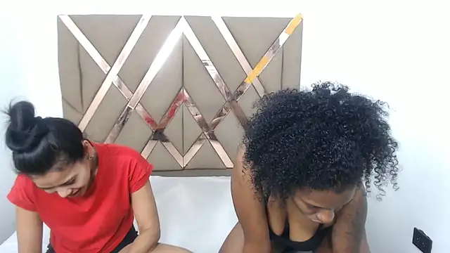 lizeth keilyn online show from 03-26-26, 02:44