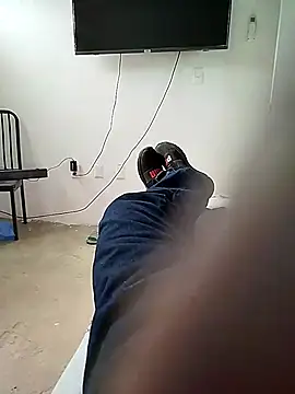 Snapshot of sagrado_1989 chatting on 01-01-25, 07:21 sagrado 1989 online show from 01-01-25, 07:21