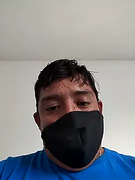 Snapshot of sagrado_1989 chatting on 01-27-25, 10:27 sagrado 1989 online show from 01-27-25, 10:27