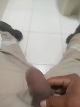 Snapshot of sagrado_1989 chatting on 02-11-26, 02:49 sagrado 1989 online show from 02-11-26, 02:49