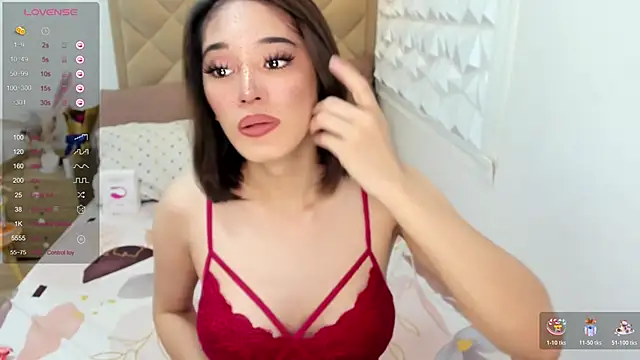 TsHeartXxx online show from 10-23-25, 05:40