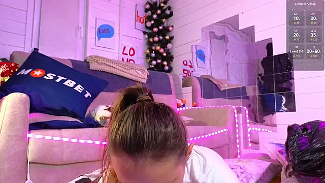 Misss Vikk online show from 12-20-24, 06:45