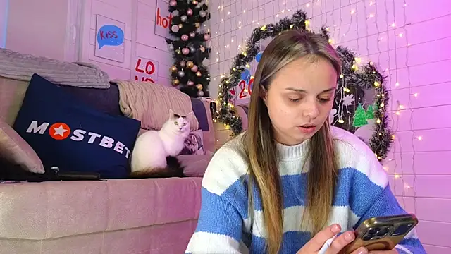 Misss Vikk online show from 12-31-24, 12:04