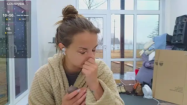 Misss Vikk online show from 04-08-26, 09:53