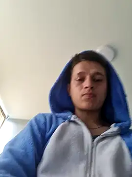 Snapshot of Tim_wolf chatting on 02-08-25, 07:59 Tim wolf online show from 02-08-25, 07:59