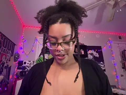 Snapshot of N1NT3NDH03 chatting on 12-05-25, 04:21 N1NT3NDH03 online show from 12-05-25, 04:21