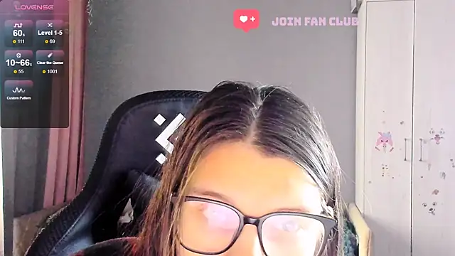 MollyLollipop online show from 09-29-25, 04:50