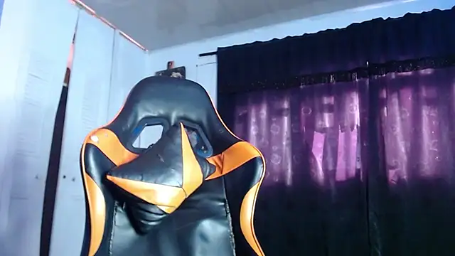 Adam Hudsond online show from 07-24-26, 01:31