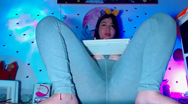 oliviarodriguez2u online show from 01-11-25, 01:37