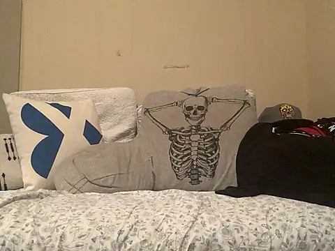 Snapshot of GhetTOfag_ chatting on 02-27-25, 02:10 GhetTOfag  online show from 02-27-25, 02:10