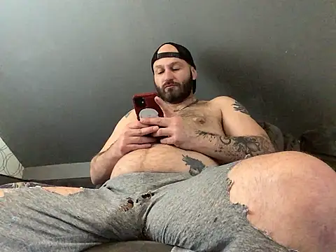 Snapshot of GhetTOfag_ chatting on 03-13-25, 04:56 GhetTOfag  online show from 03-13-25, 04:56