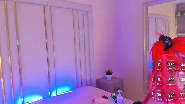 Snapshot of Saekohofman chatting on 10-30-25, 04:25 Saekohofman online show from 10-30-25, 04:25