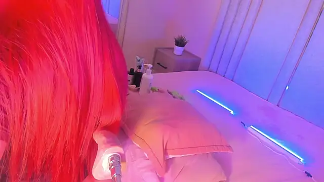 Snapshot of Saekohofman chatting on 11-22-25, 04:11 Saekohofman online show from 11-22-25, 04:11