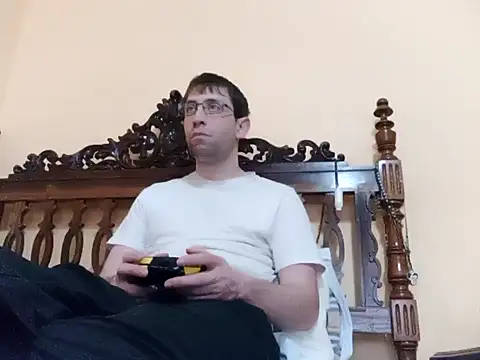 White rabbit  online show from 02-07-25, 02:58