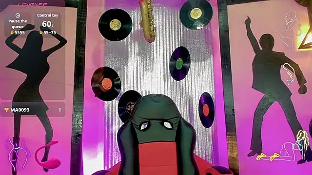 nickyminach  online show from 10-29-25, 07:15