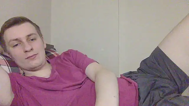 Snapshot of your_andy chatting on 12-20-25, 07:48 your andy online show from 12-20-25, 07:48