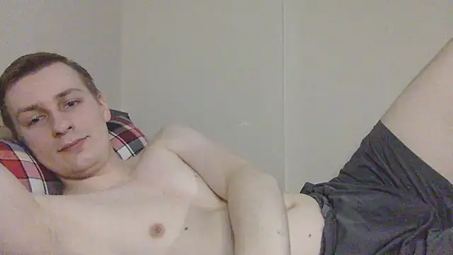 Snapshot of your_andy chatting on 12-21-25, 08:21 your andy online show from 12-21-25, 08:21